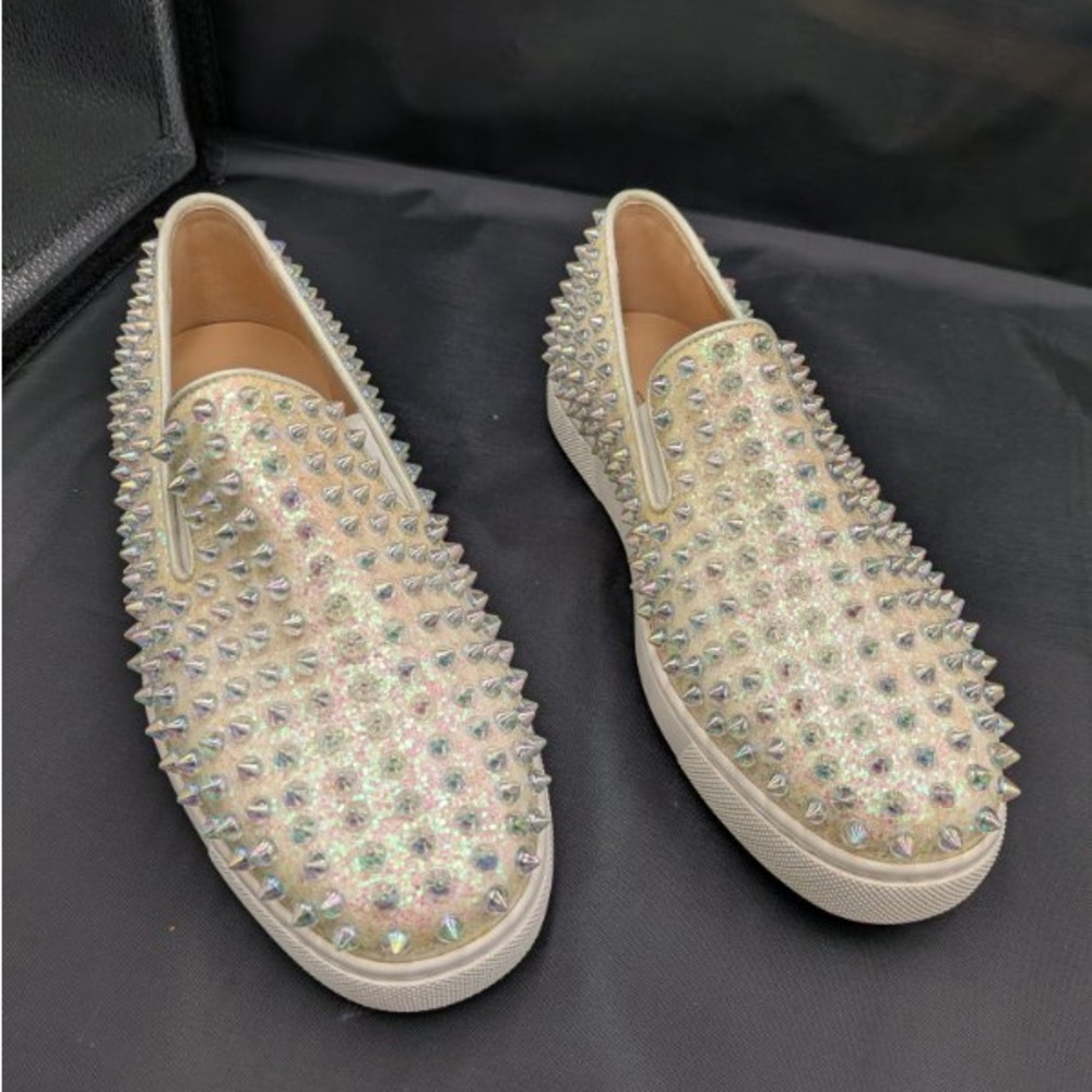 Christian Louboutin Glitter Spiked Sneakers - Gold